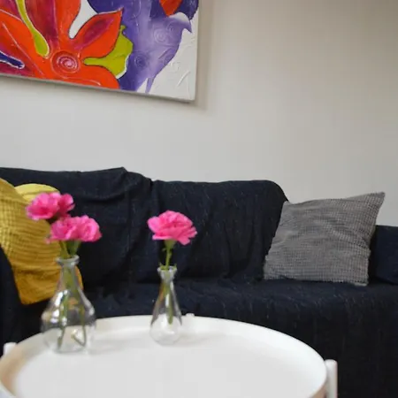 Studio Next To Canal Apartment *